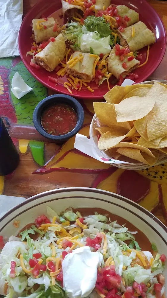 ckn Taquitos and Supreme Burrito